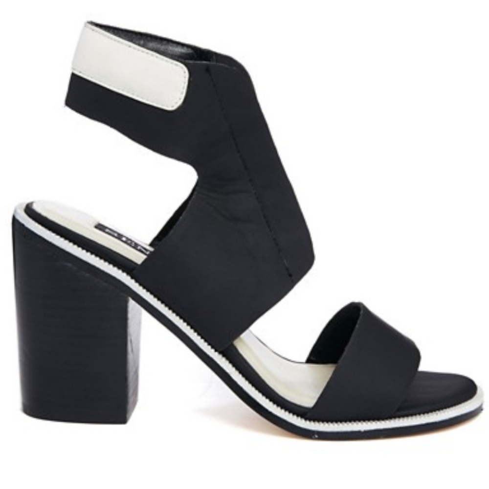 Senso Riley Black and White Heeled Sandals sz 40